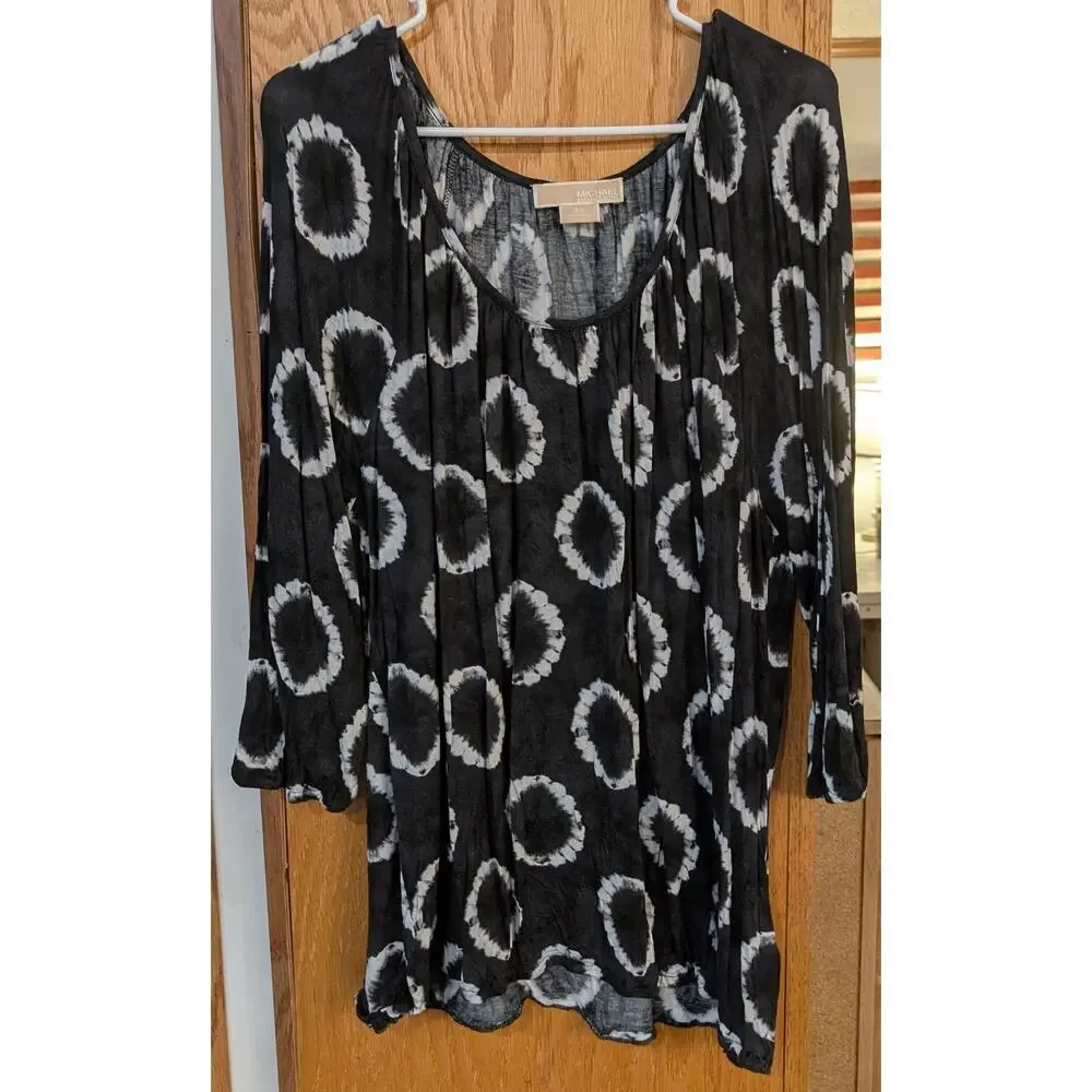🌼Women's 3X Michael Kors Top